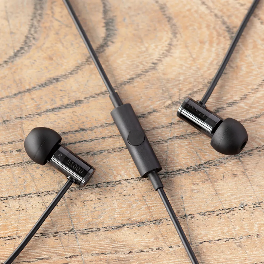 Final Audio E1000C Isolating Earphones with Microphone