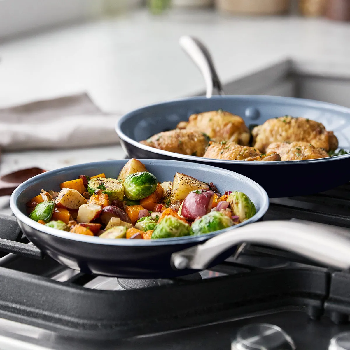 Swift Ceramic Nonstick 17-Piece Cookware Set